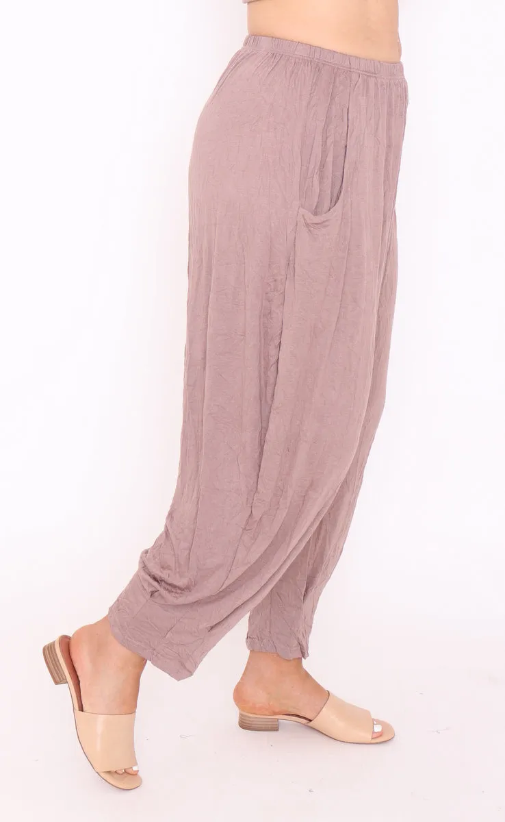 7718 Loose fitting pants