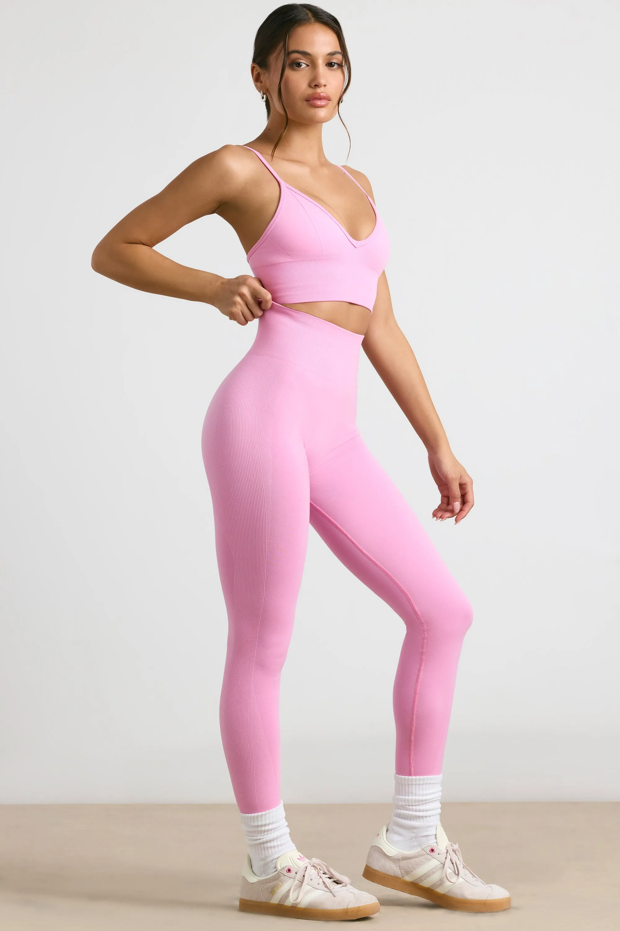 Admired - High-Waist Define Luxe Leggings in Bubblegum Pink