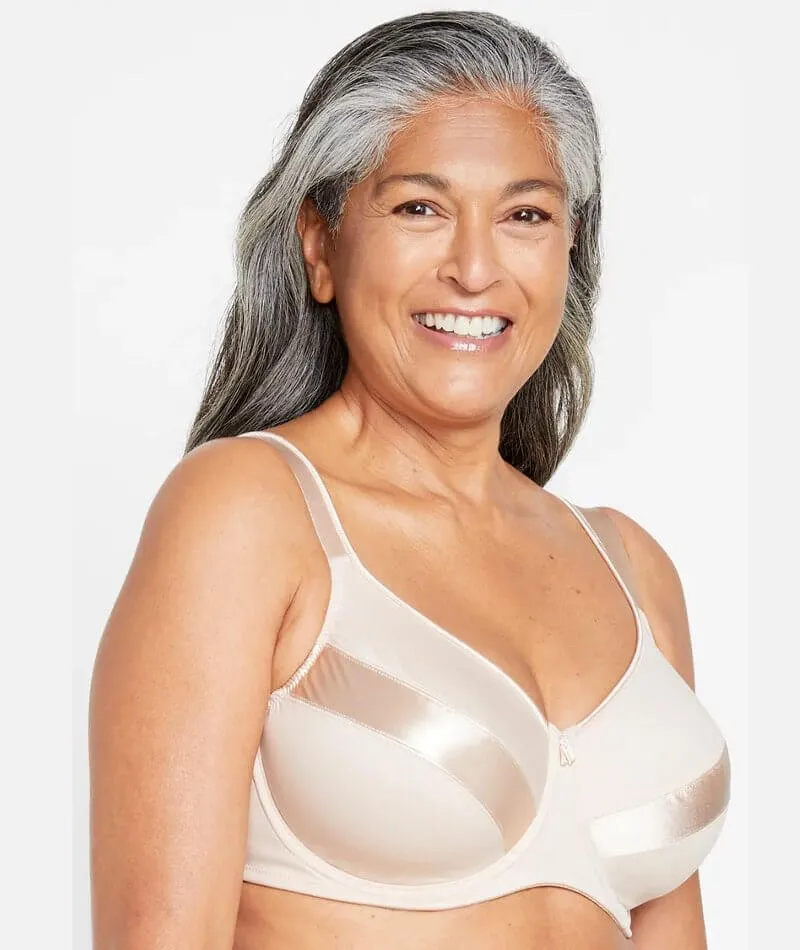 Berlei Minimising Comfort Bra - Soft Powder