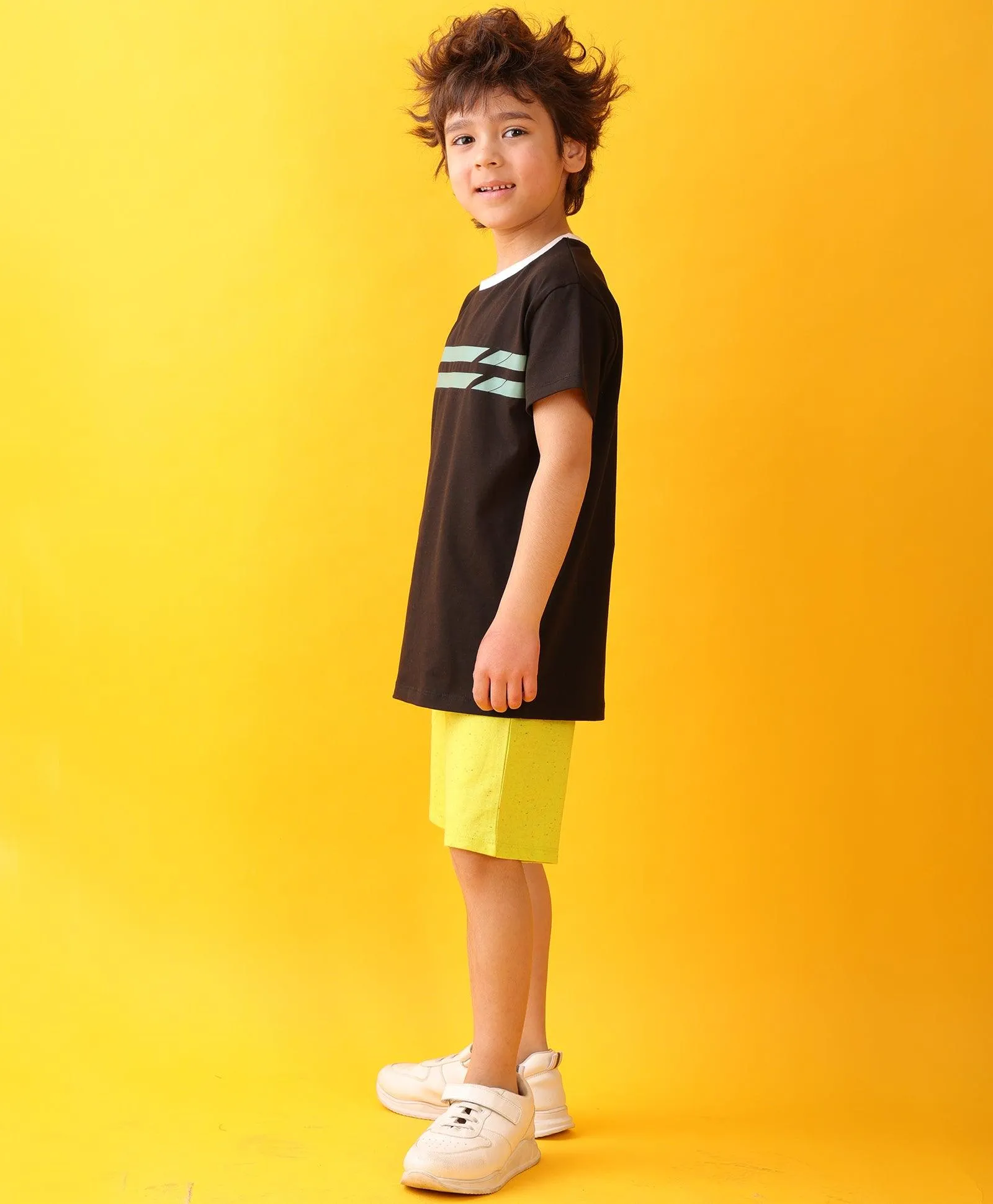 BLACK ENGLAND STRIPED LIME BOYS SHORTS SET - BLACK/LIME