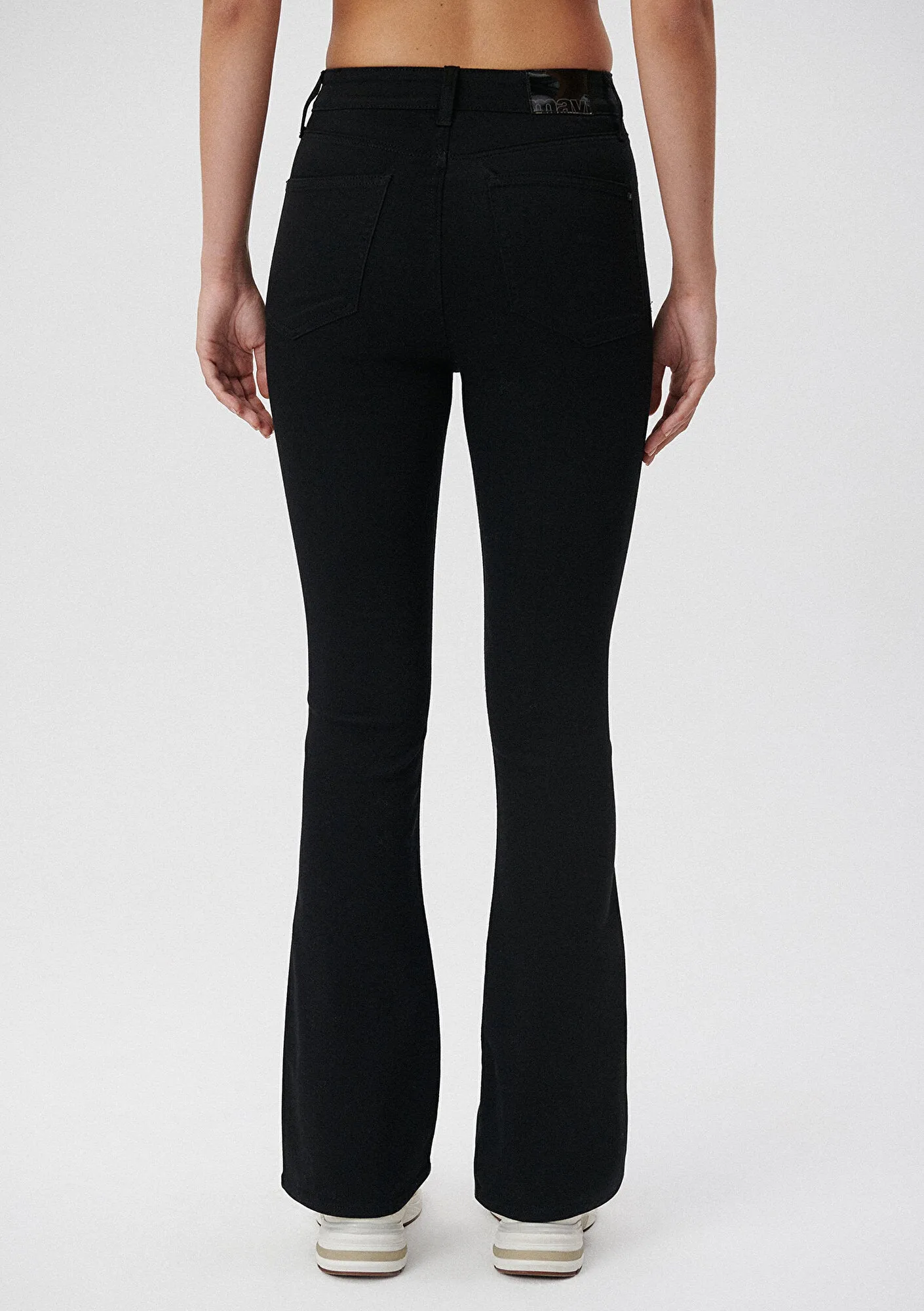 Broadway Black Stretch Jean Pants