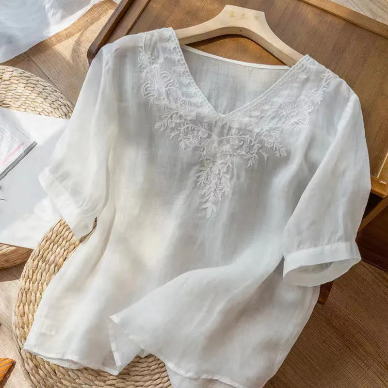 Buddha Stones Casual Embroidery Floral Women's V-Neck Design Half Sleeve Cotton Shirt