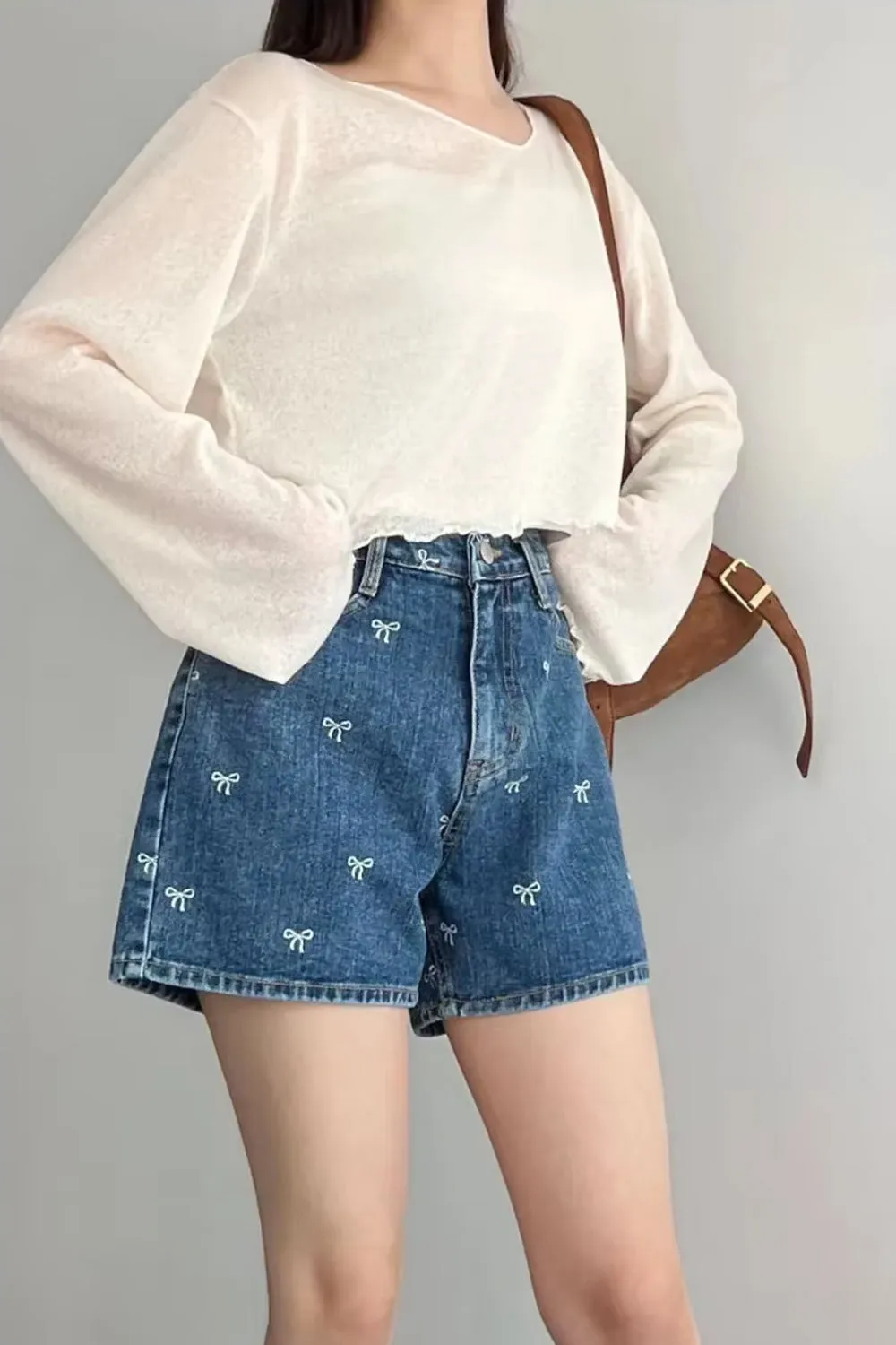 Casual Bowknot Embroidered Denim Shorts