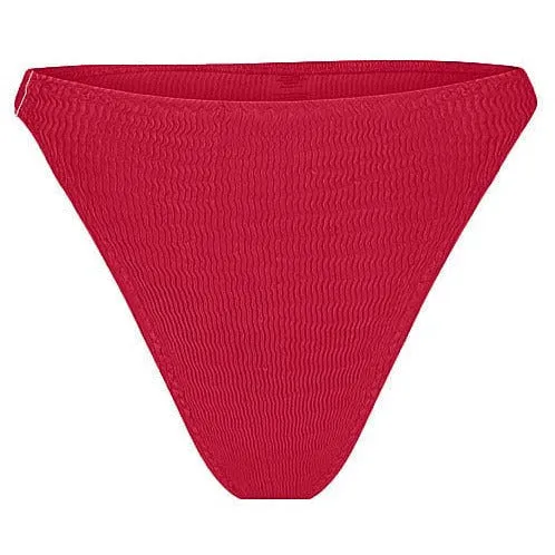 Cleonie | CHANNEL BRIEF