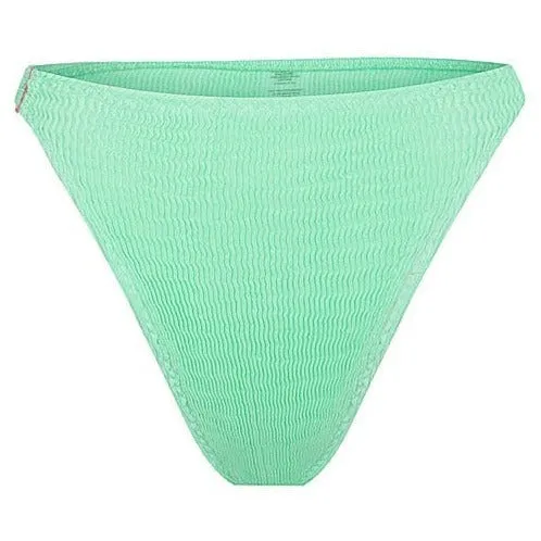 Cleonie | CHANNEL BRIEF