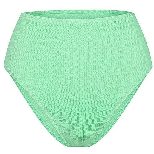 Cleonie | DUNE HIGH BRIEF