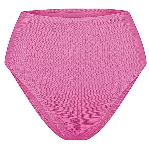 Cleonie | DUNE HIGH BRIEF