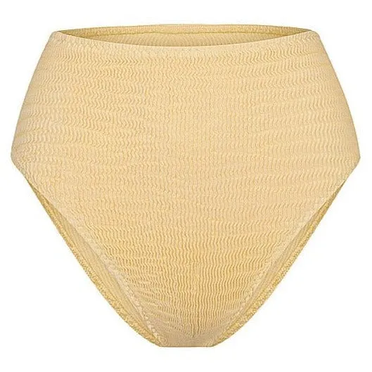 Cleonie | DUNE HIGH BRIEF