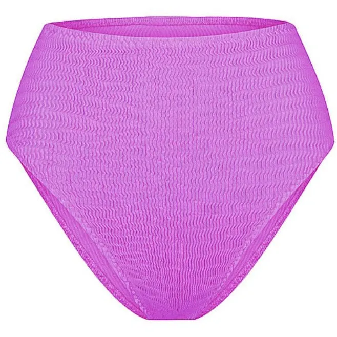 Cleonie | DUNE HIGH BRIEF