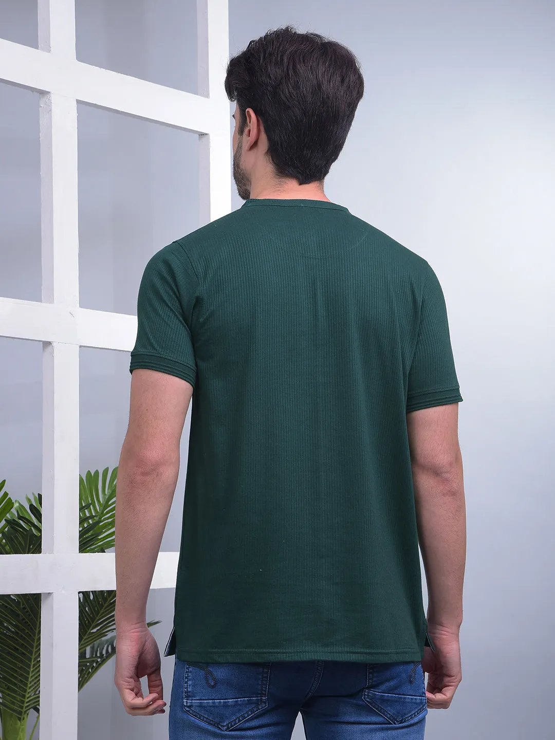 COBB SOLID BOTTLE GREEN ROUND NECK T-SHIRT
