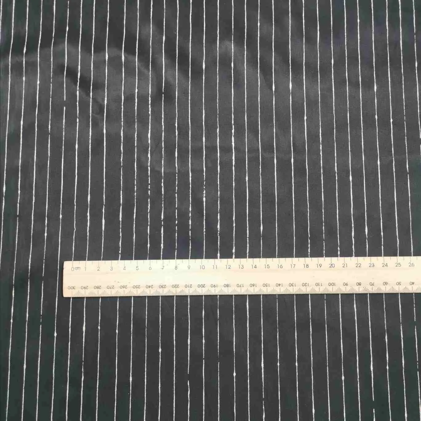 Cupro , Manhattan, Broken Stripe