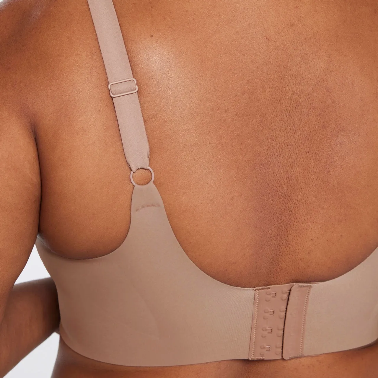 Evelyn & Bobbie - Beyond Bra