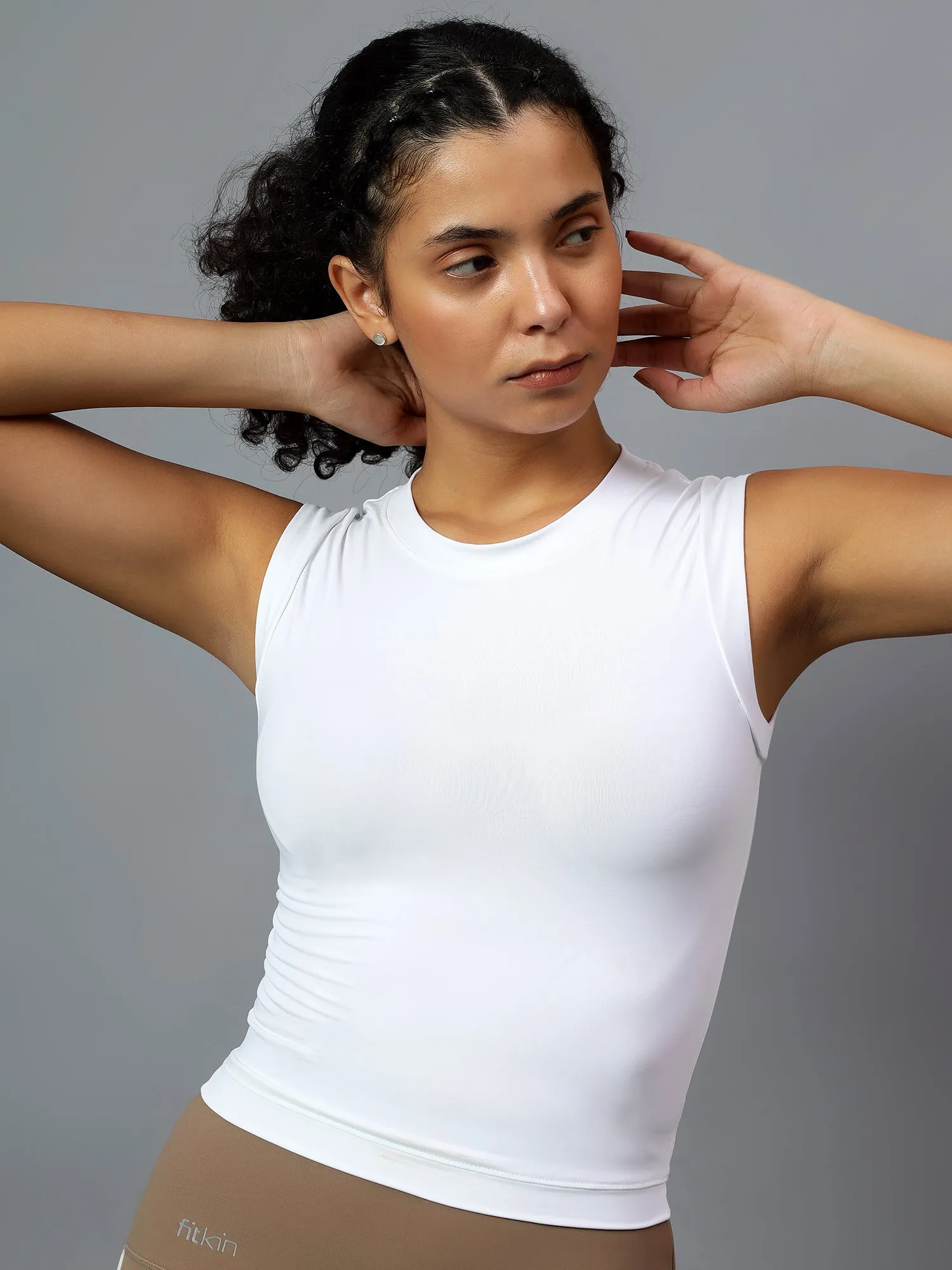 Fitkin Women White Fitted Crop Tank