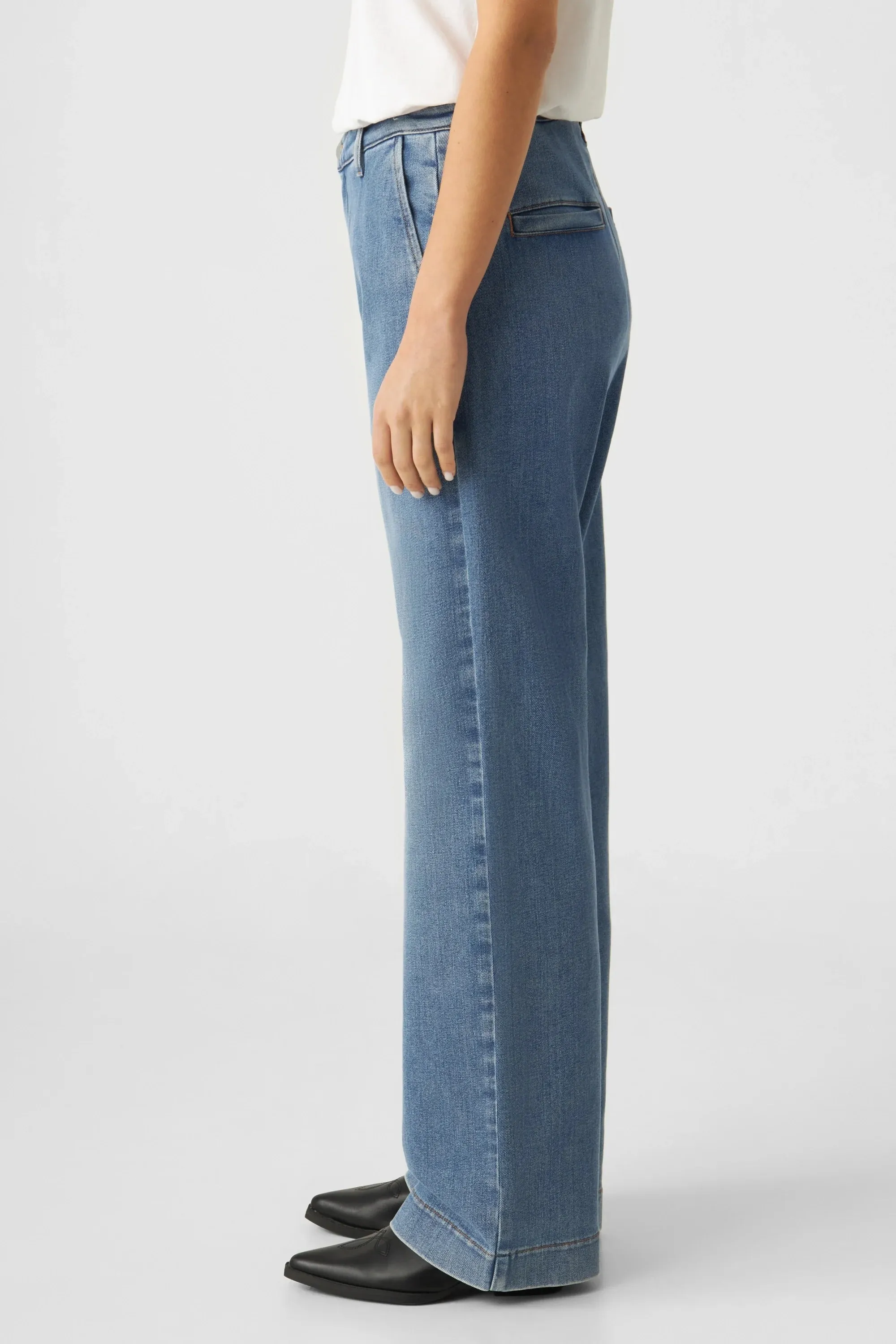 Glow Flared Chino Jeans Medium Blue