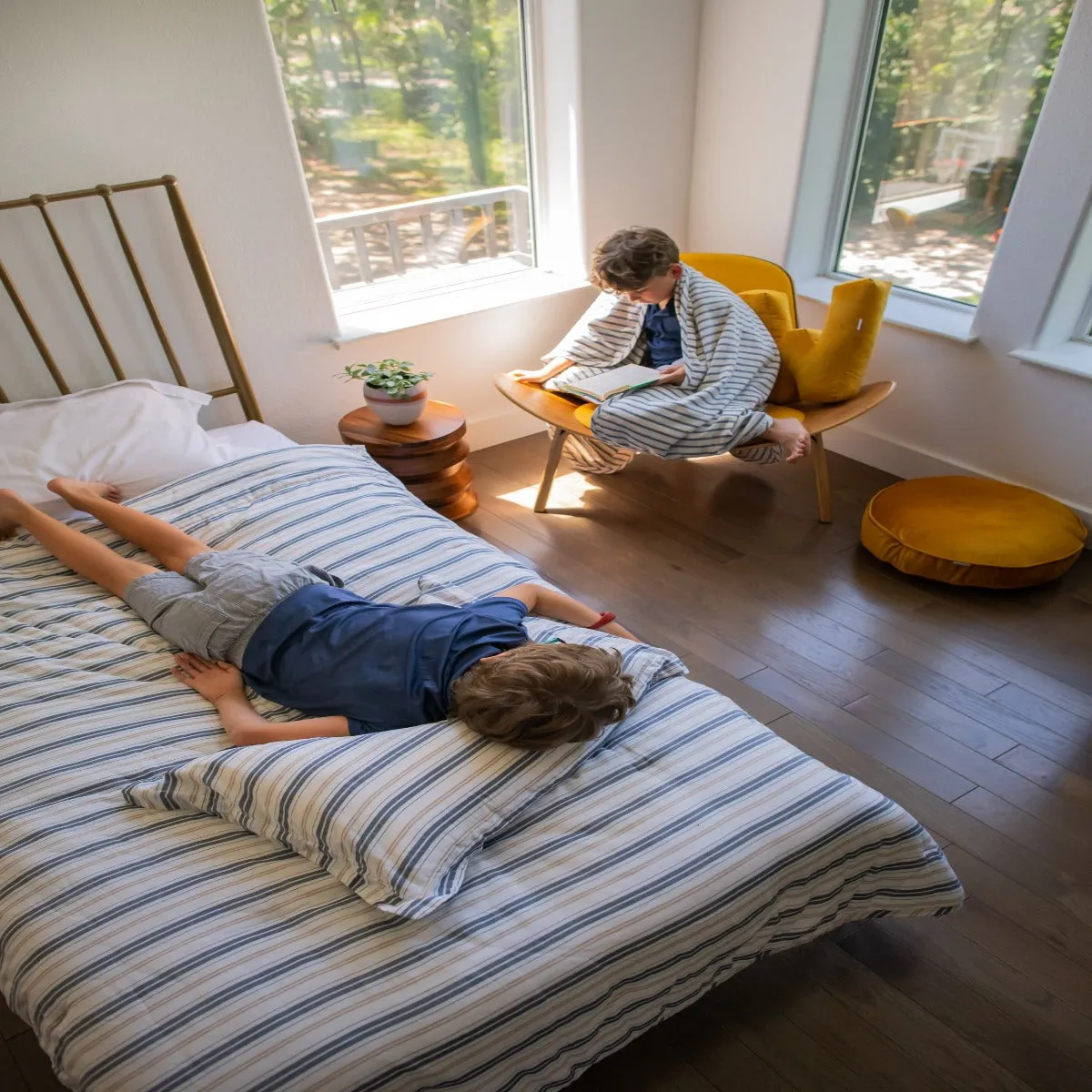 Kids Bunk Quilt and Sham - Navy and Cream Bay Stripe