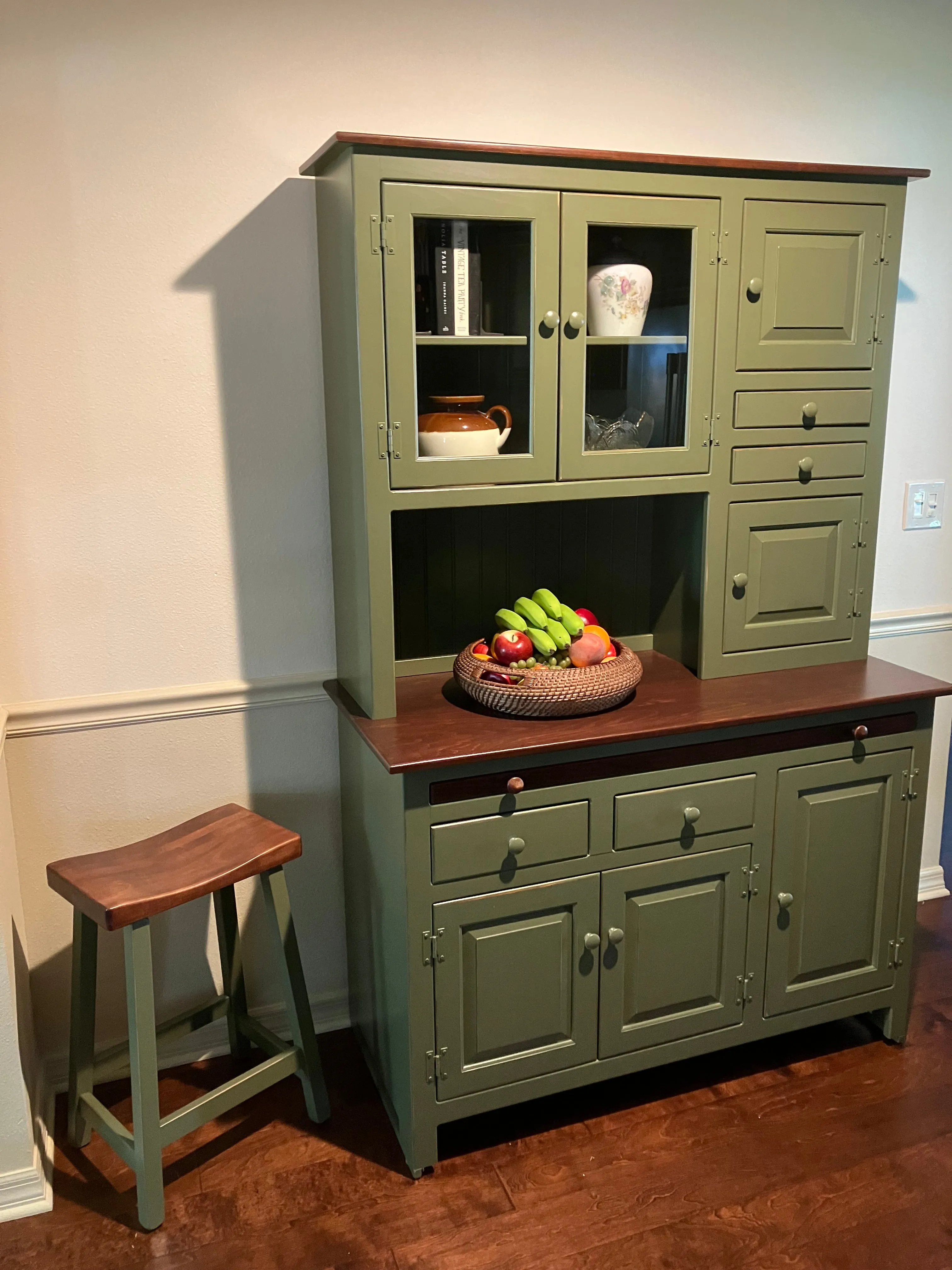 Lancaster - Amish Large Hoosier Cabinet (SHIPS OUT IN 4-8 WEEKS)