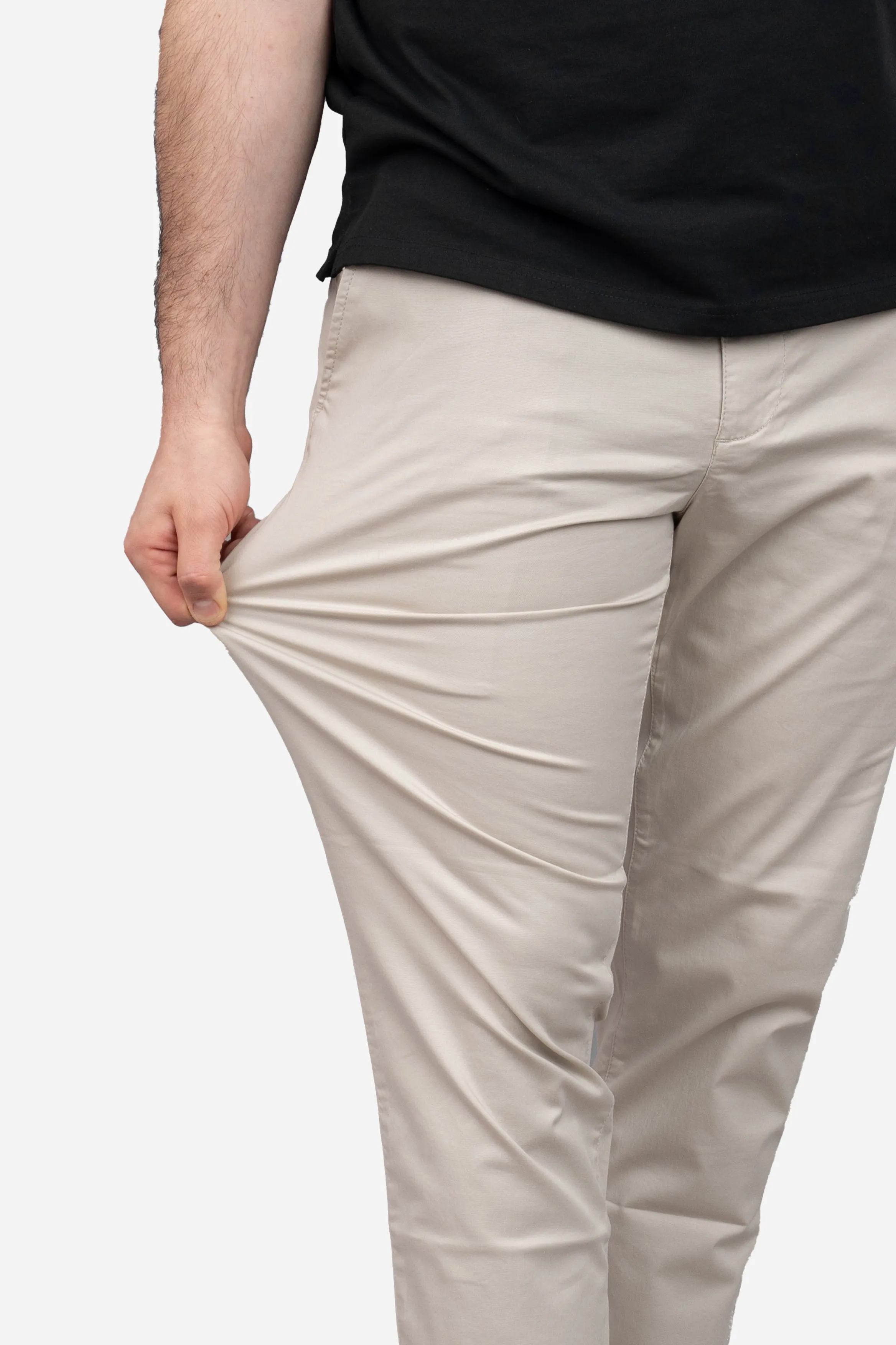 Lightweight Stretch Chino Sand