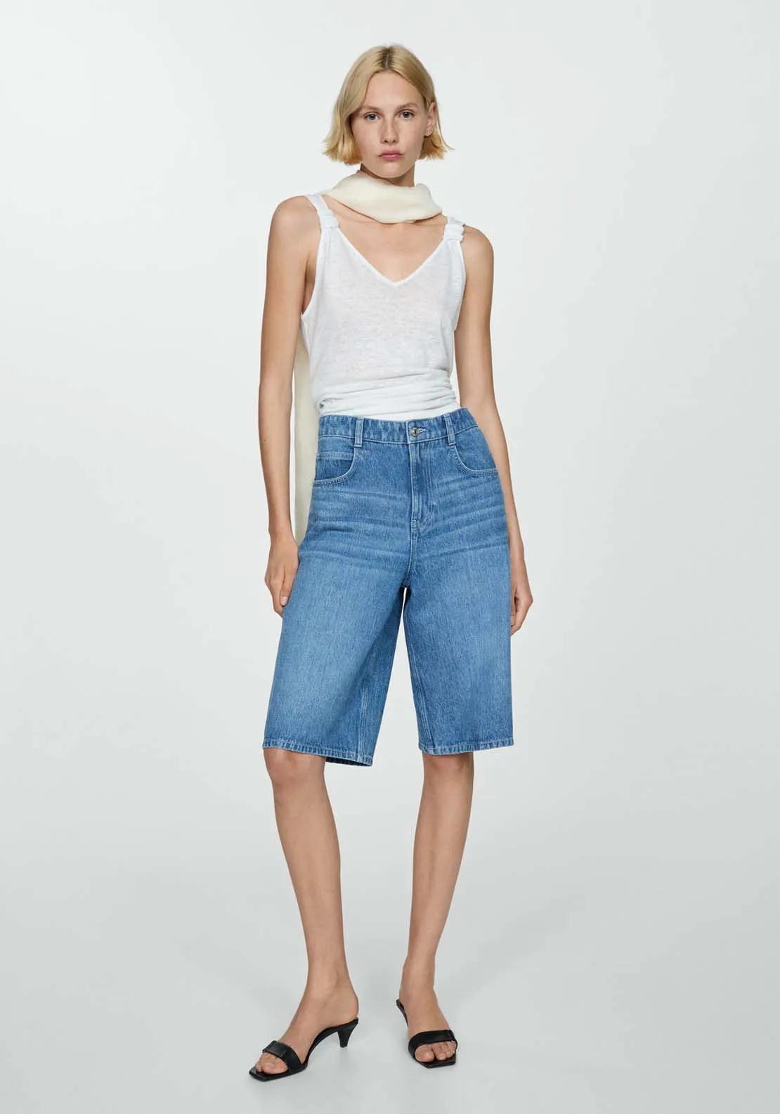 Linen top with knotted straps