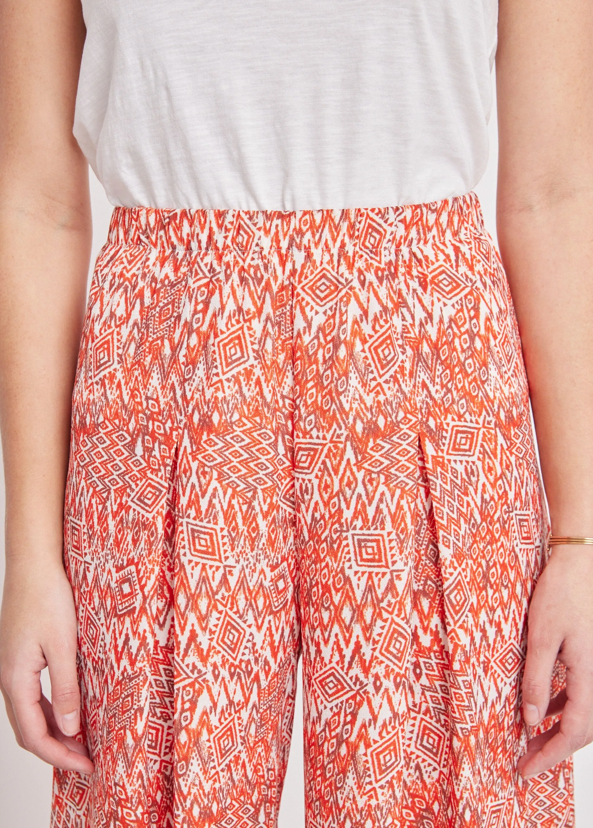 Loose elasticated waist culottes