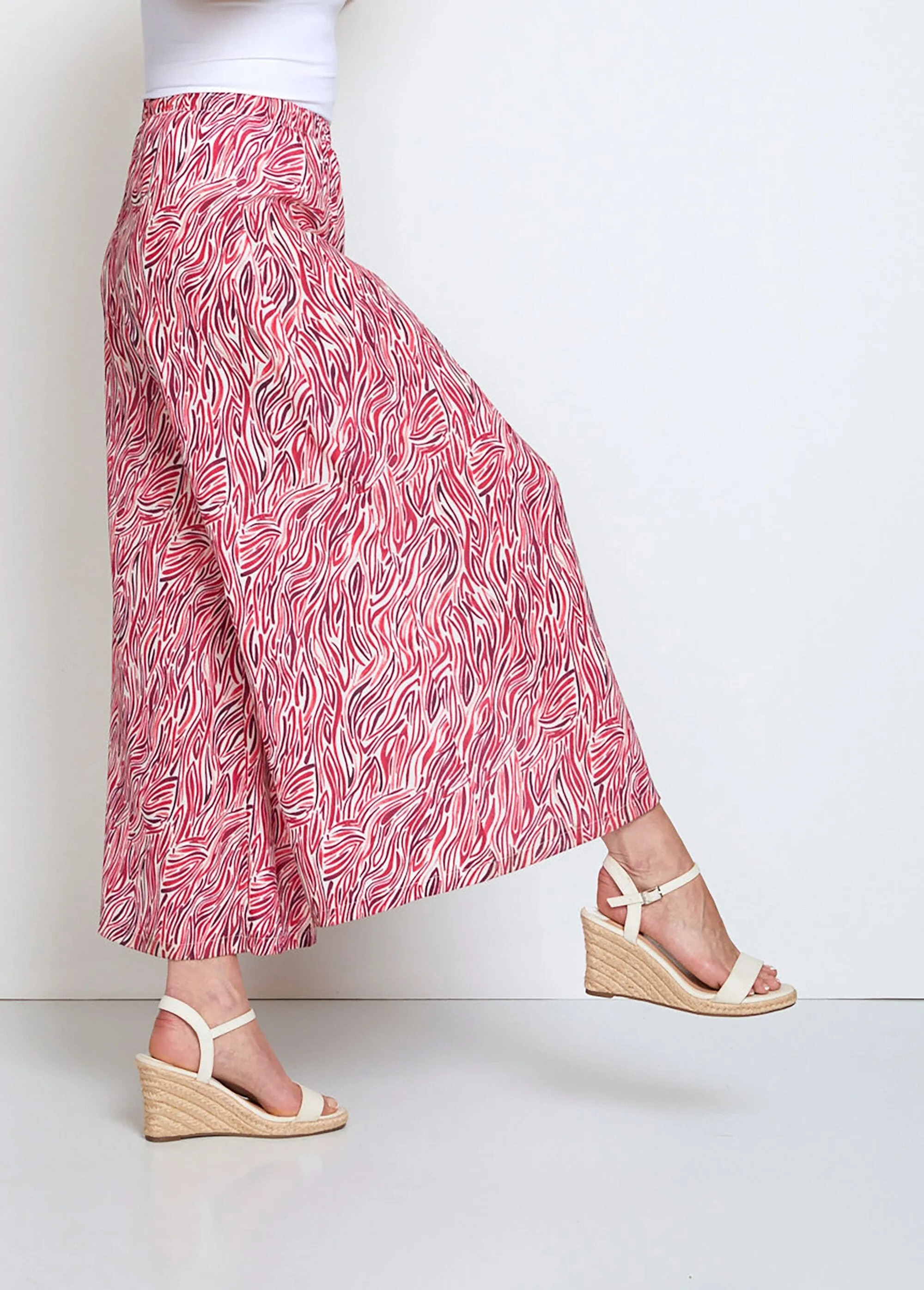 Loose elasticated waist skirt-pants