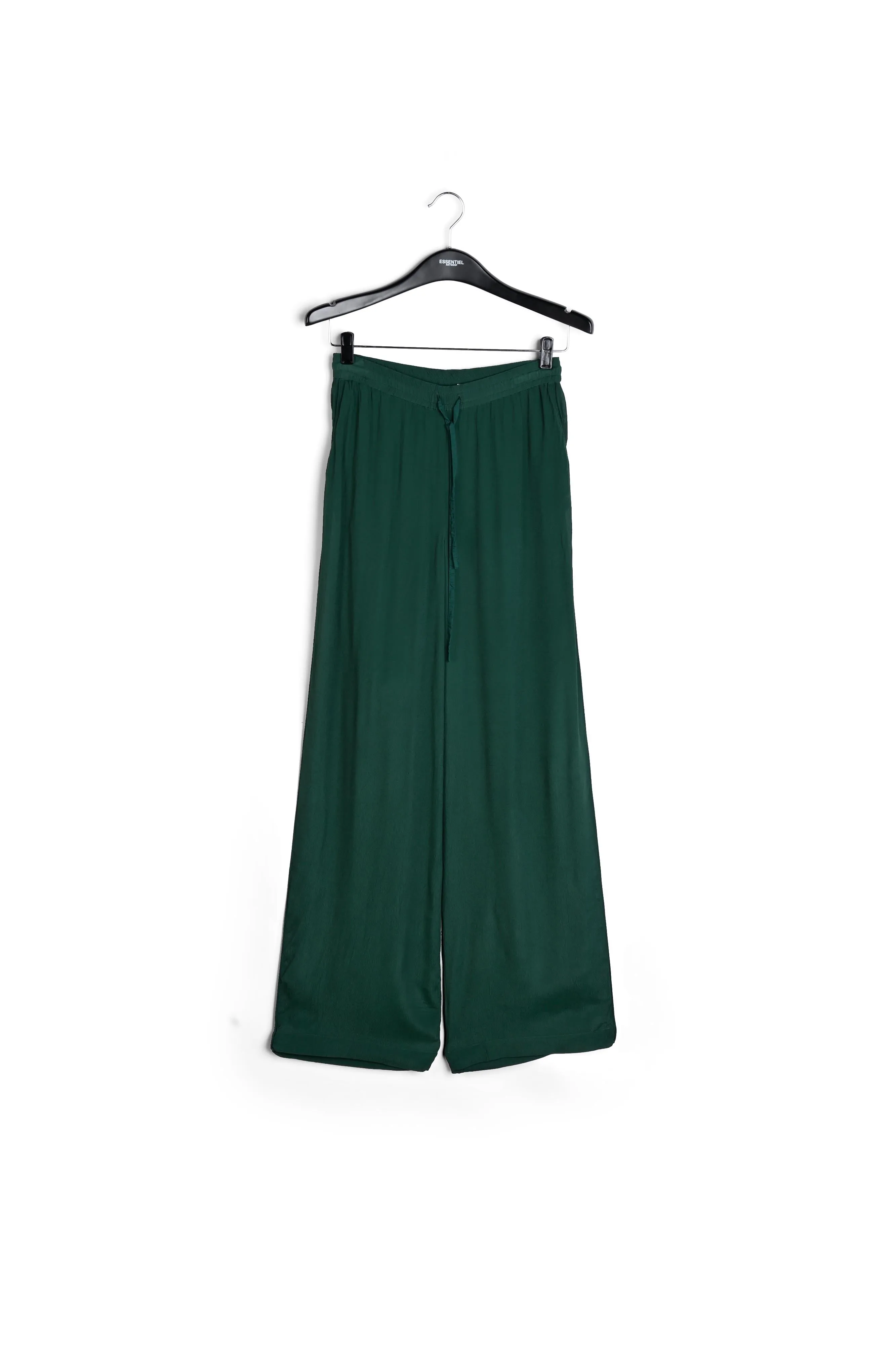 Loose pants