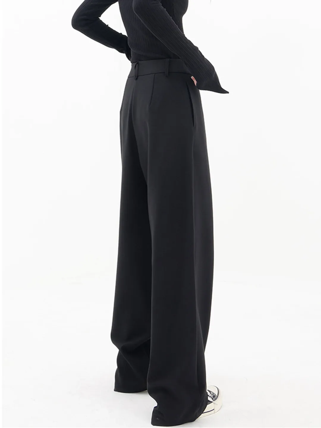 Lunafina - Comfortable and Loose Pants
