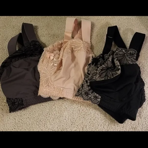 NEW Set of 3 Plus Size Unlined Minimizer Wirefree Bras with Embroidery Lace 38G