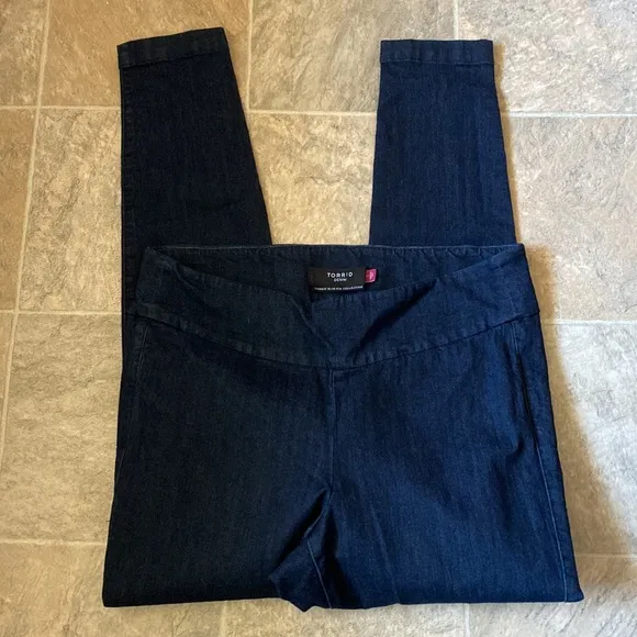 NWOT torrid trouser skinny pants 1