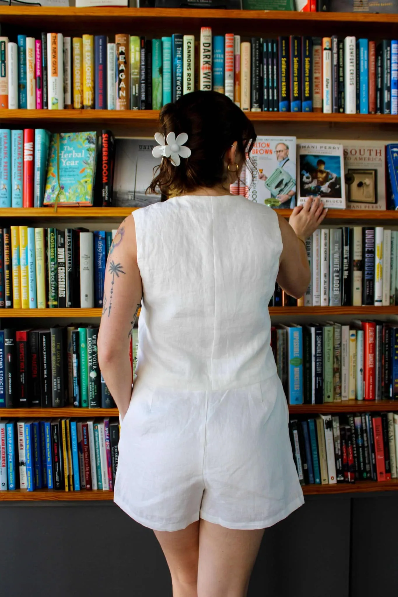 Off White Linen Shorts