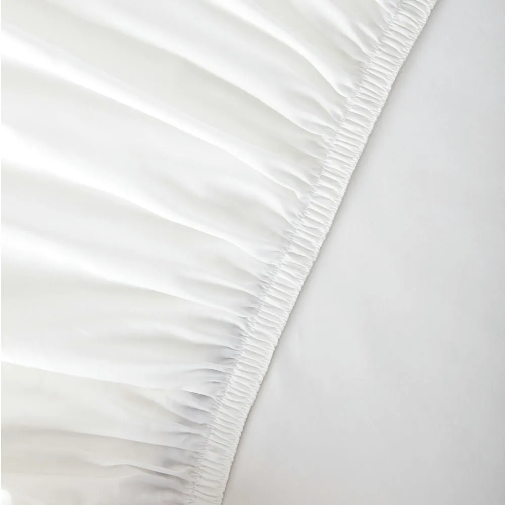 Organic Queen Duvet Cover and Fitted Sheet Set
