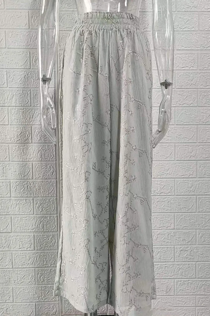 PNY40101 Ruched Embroidered Square Pants