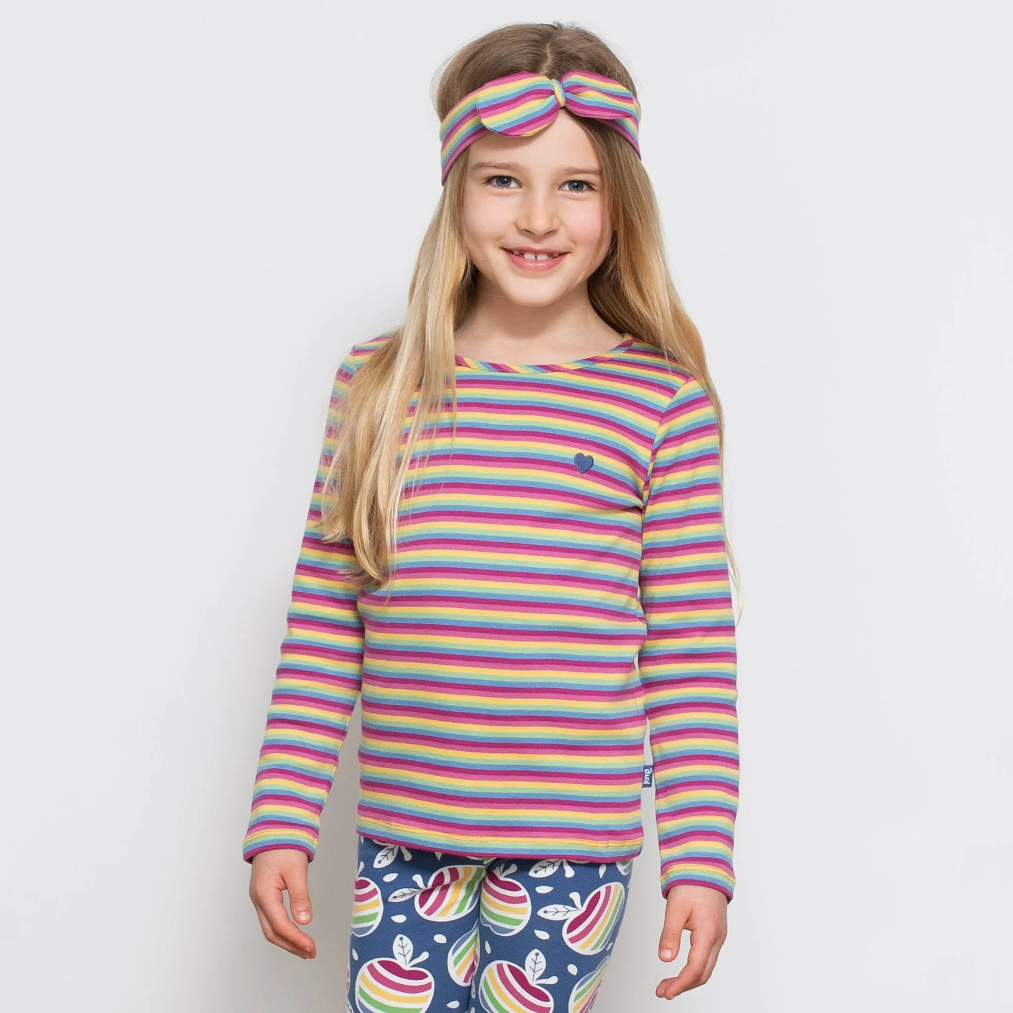 Rainbow heart t-shirt