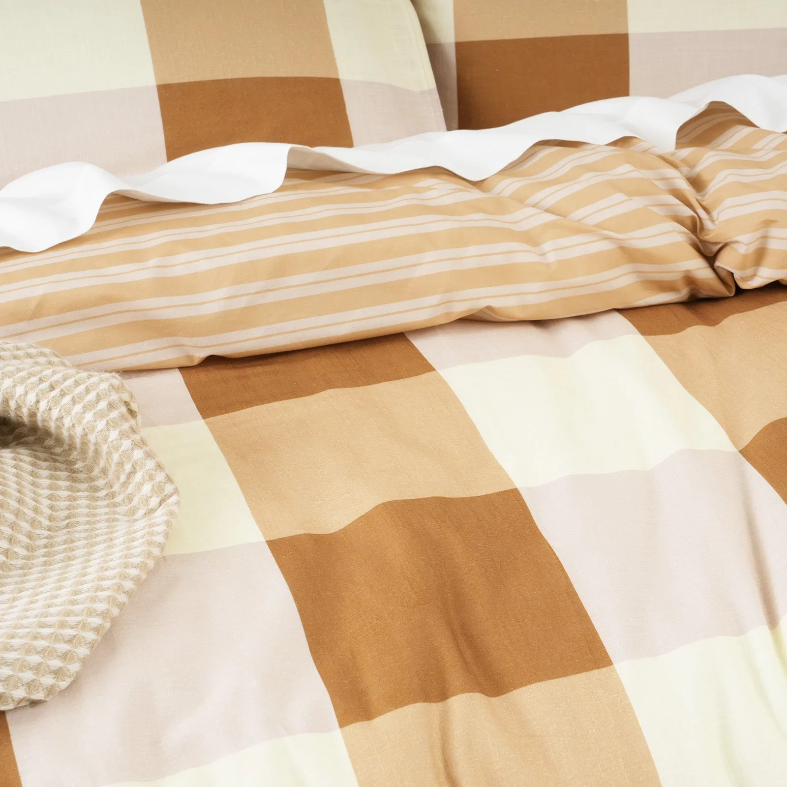 Renee Taylor 300 TC Cotton Reversible Quilt Cover Sets - Berlin Checks