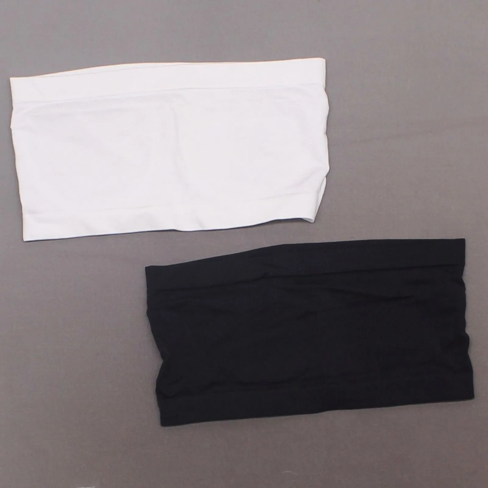 Rhonda Shear 2 Pack Seamless Underwire Bandeau Bras Black/ White Large