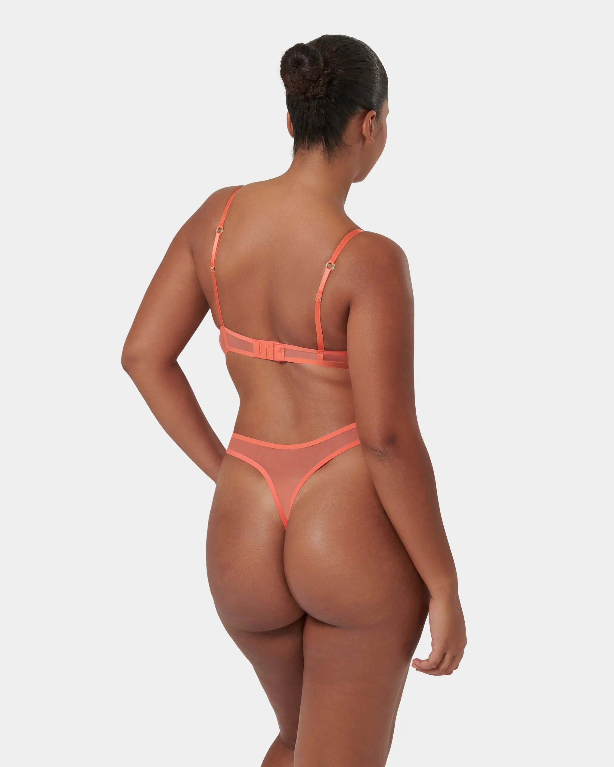Set: Naomi Hot Coral