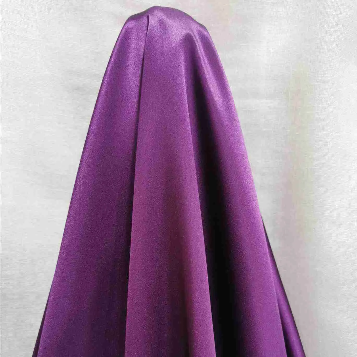 Silk Satin, Violet
