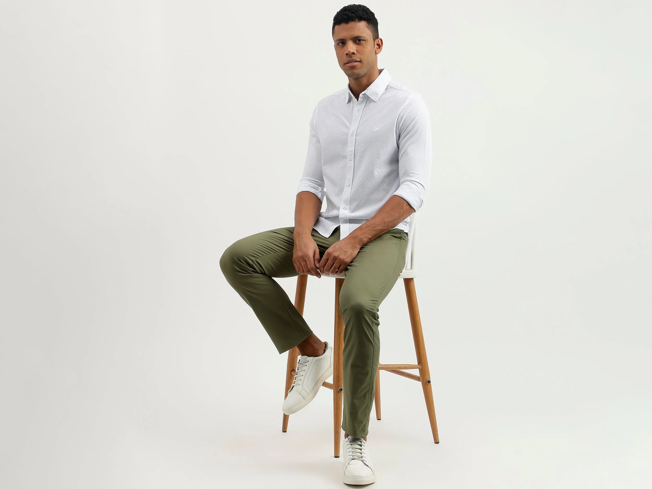 Slim Fit Spread Collar Printed Shirt