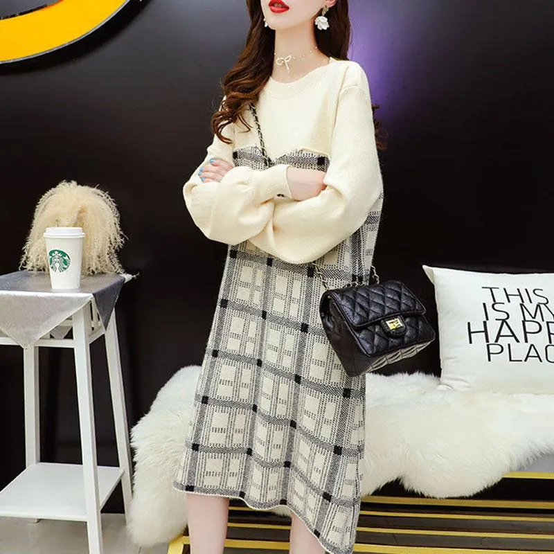 Spring and Autumn Dress French Niche Dress Fashion Knitted Loose Sweater Dress Casual Simple Women Sweater Dress