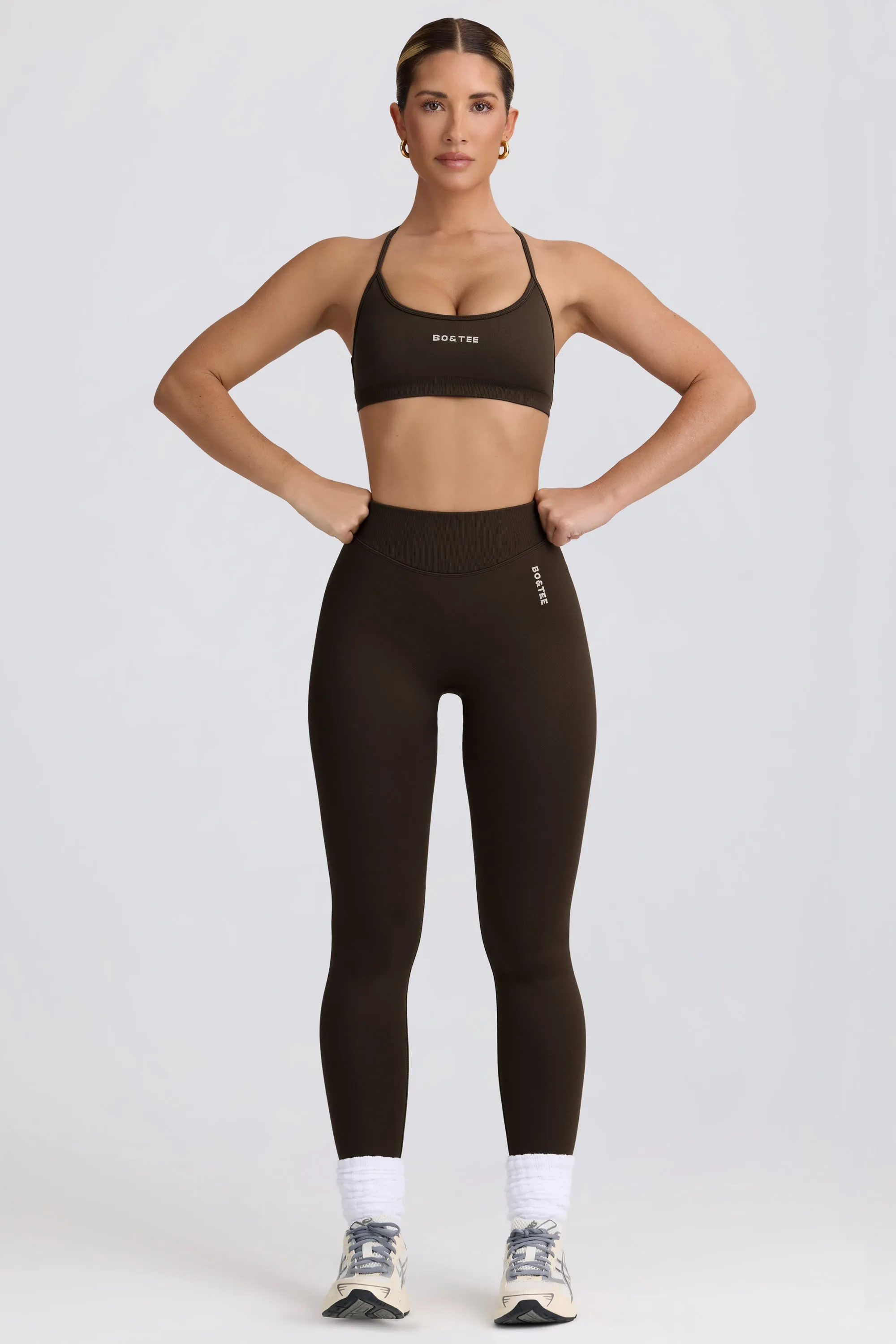 Super Sculpt Seamless Backless Sports Bra in Brown