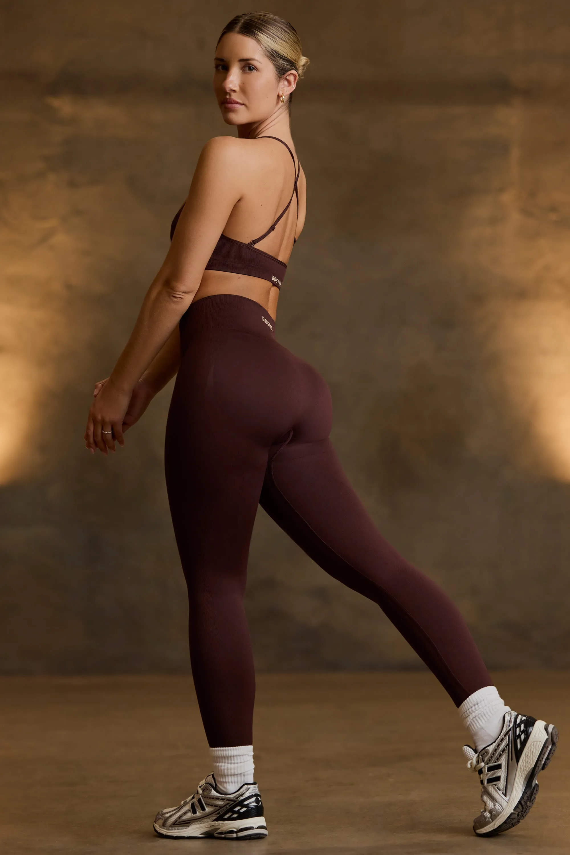 Super Sculpt Seamless High-Waist Leggings in Chocolate