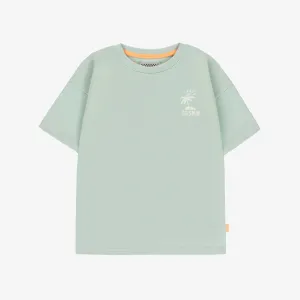T-shirt à manches courtes vert sauge avec illustrations, enfant || Sage green short-sleeved t-shirt with illustrations, child