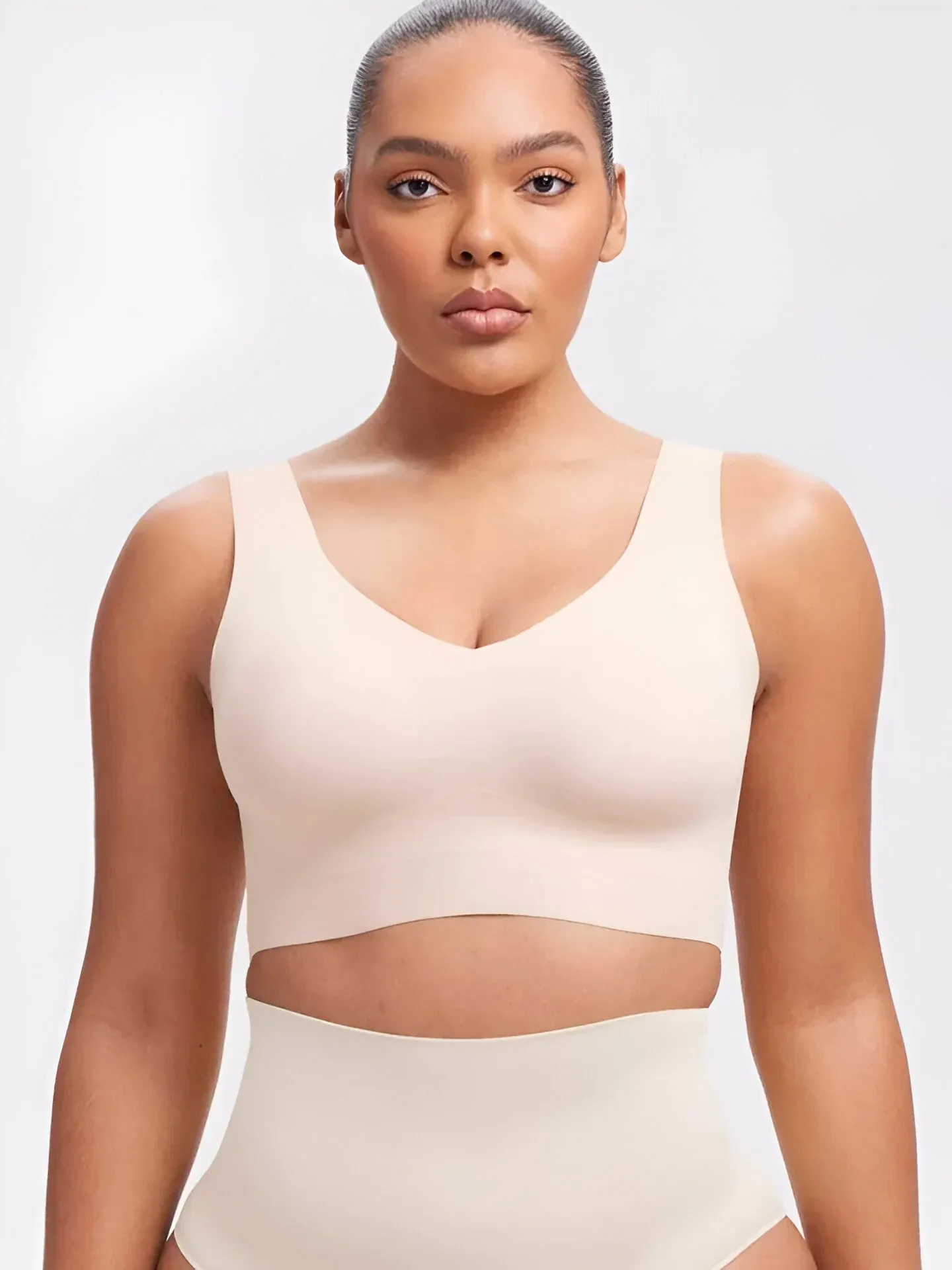 Ultimate Comfort Wireless V-Neck Back-Smoothing Bra™