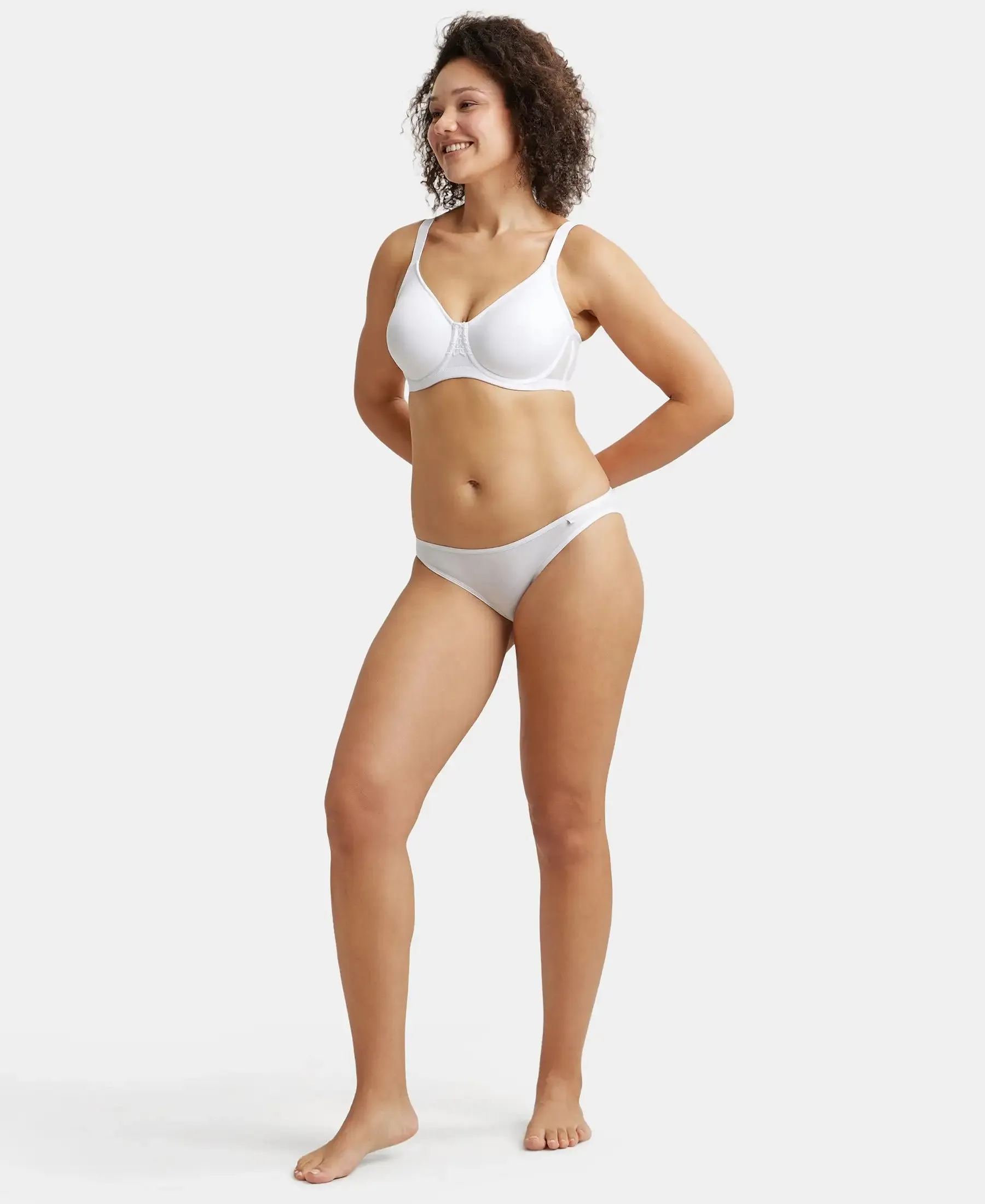 Under-Wired Non-Padded Soft Touch Microfiber Elastane Stretch Full Coverage Minimizer Bra with Broad Wings - White
