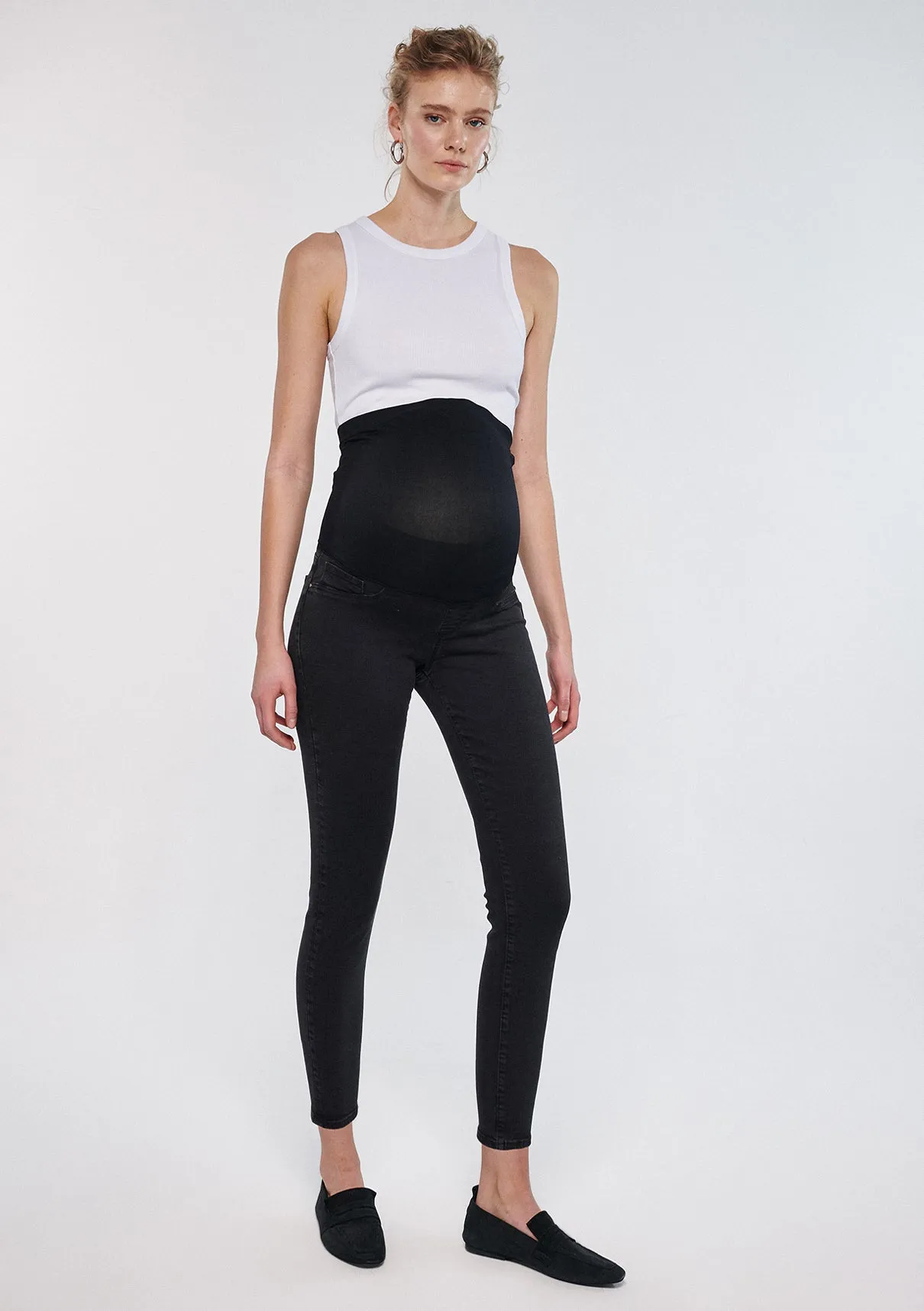 Vanessa Smoke Stretch Jean Pants