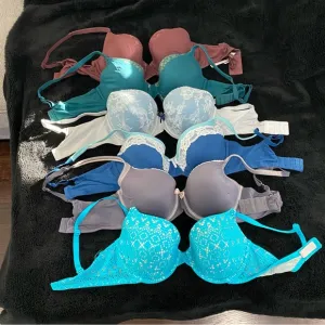 Victoria's Secret Teal Lace Padded Bra Collection