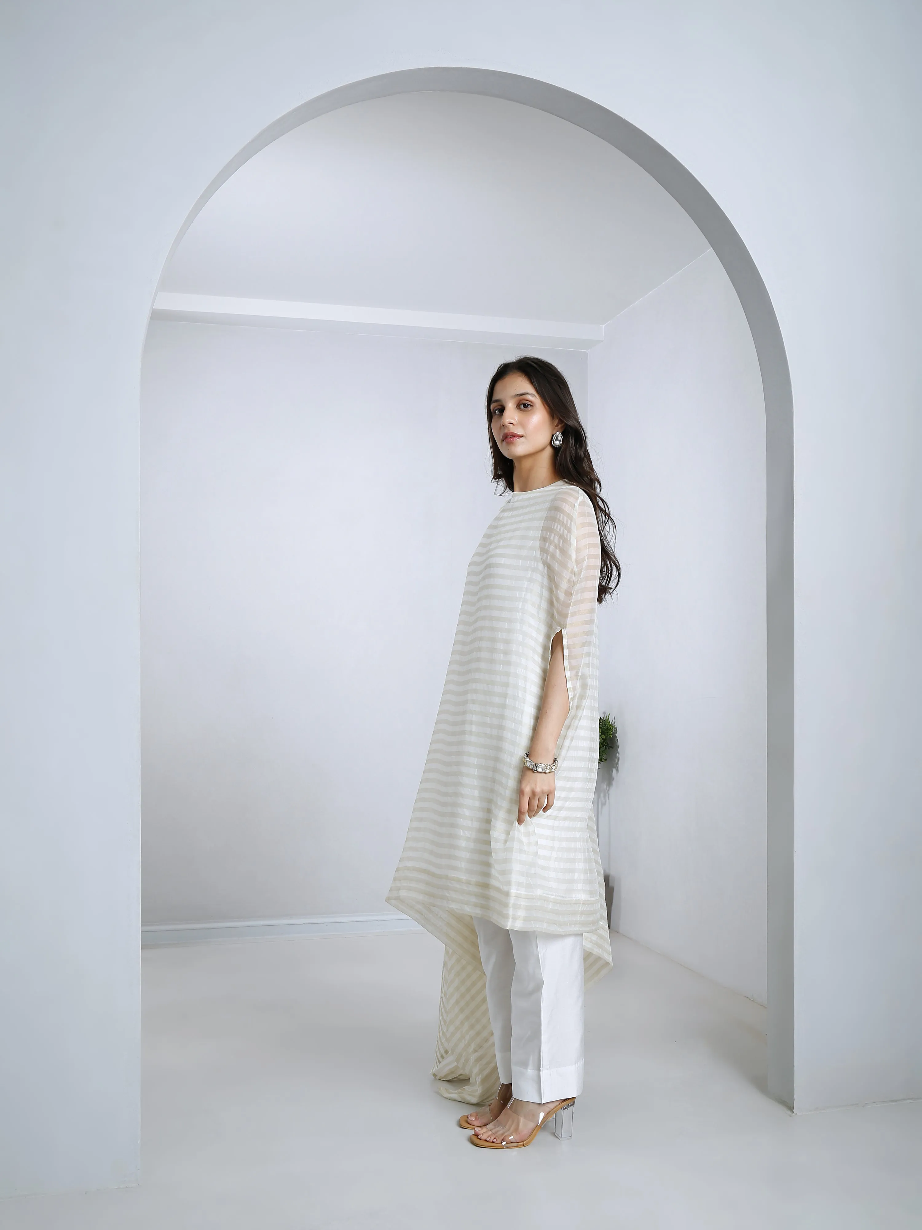 White cape