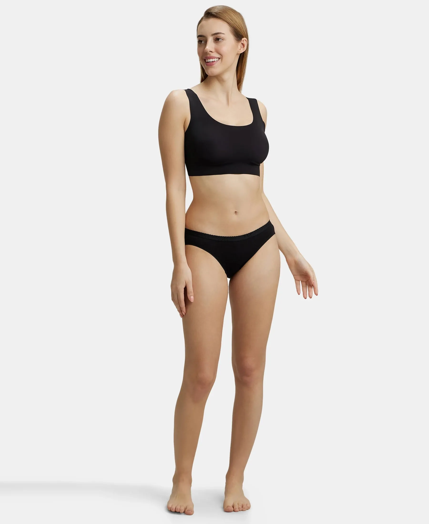 Wirefree Padded Soft touch Microfiber Elastane Full Coverage Lounge Bra with 360 Degree Stretch - Black