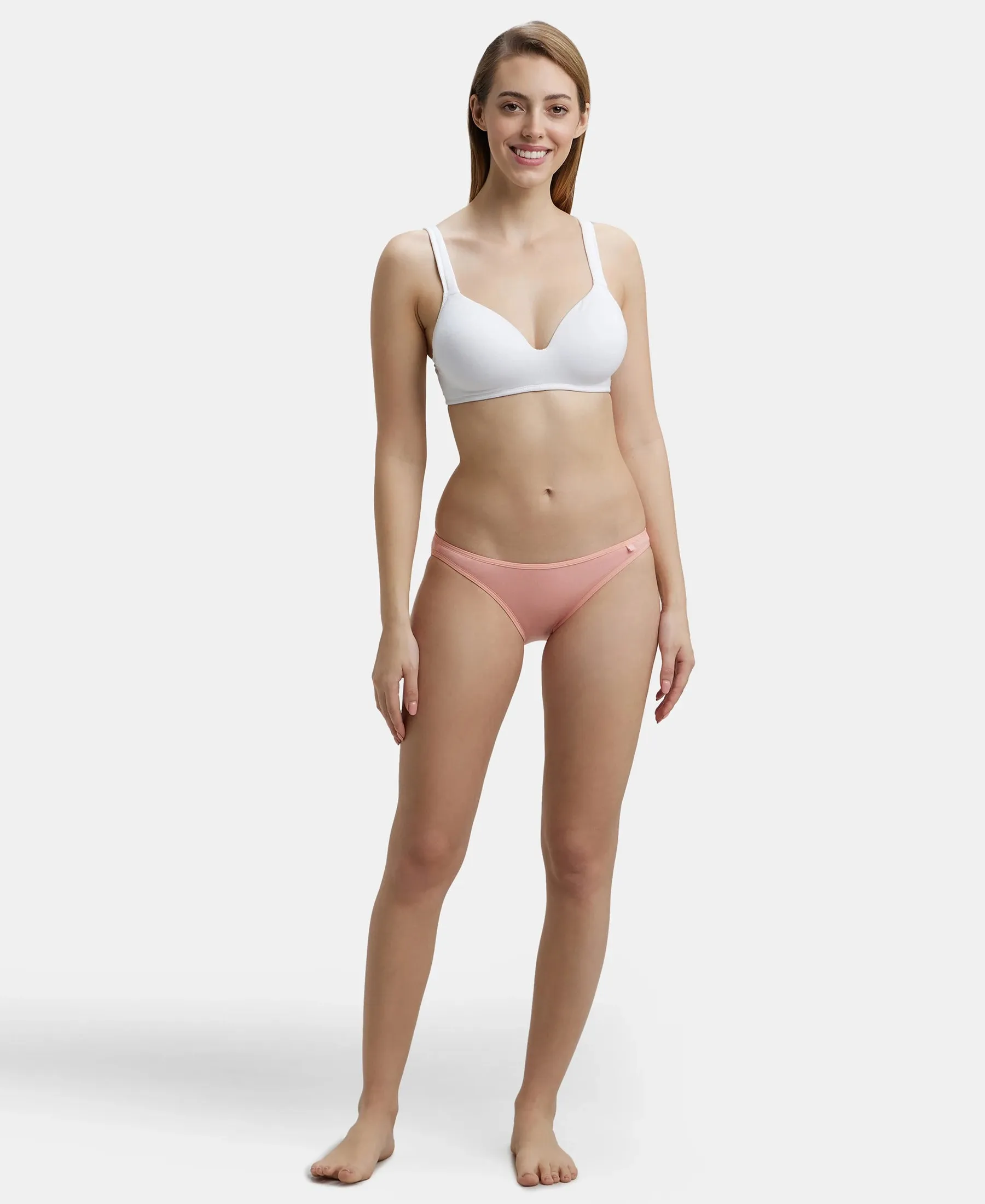 Wirefree Padded Super Combed Cotton Elastane Stretch Full Coverage Lounge Bra with Broad Cushioned Fabric Strap - White